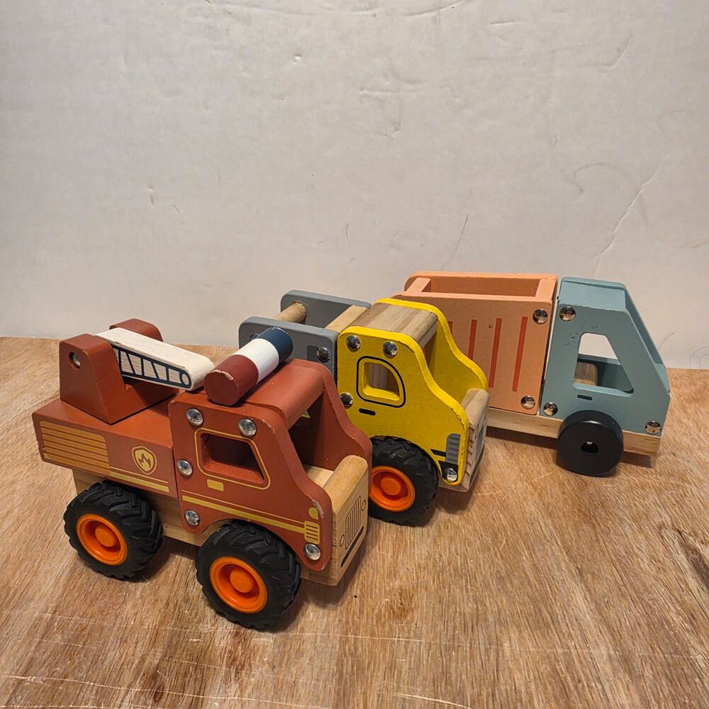 Colorful Wooden Toy Truck firetruck garbage service trucks durable construction